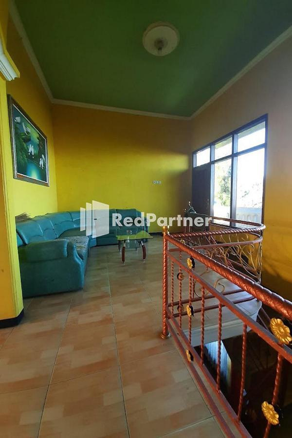 Bromo Indah Lestari Homestay Mitra Reddoorz Pasuruan Exterior foto